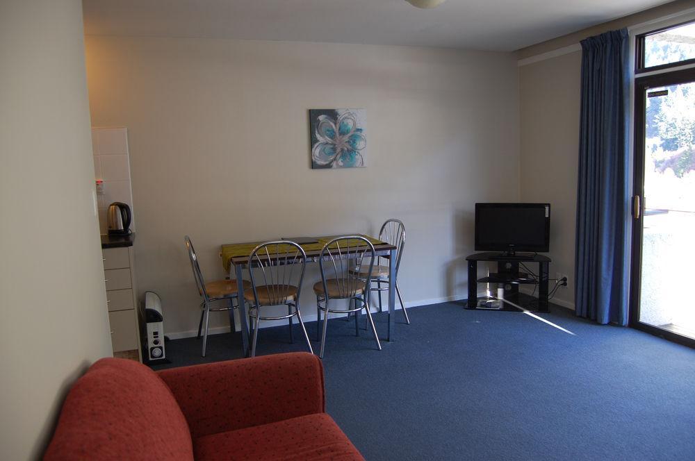 קווינסטאון Abba Court Motel מראה חיצוני תמונה
