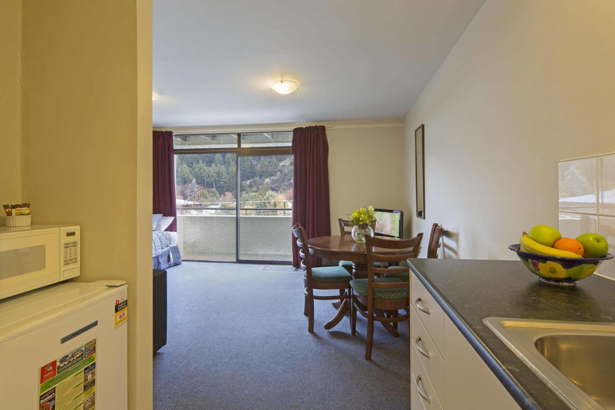 קווינסטאון Abba Court Motel מראה חיצוני תמונה