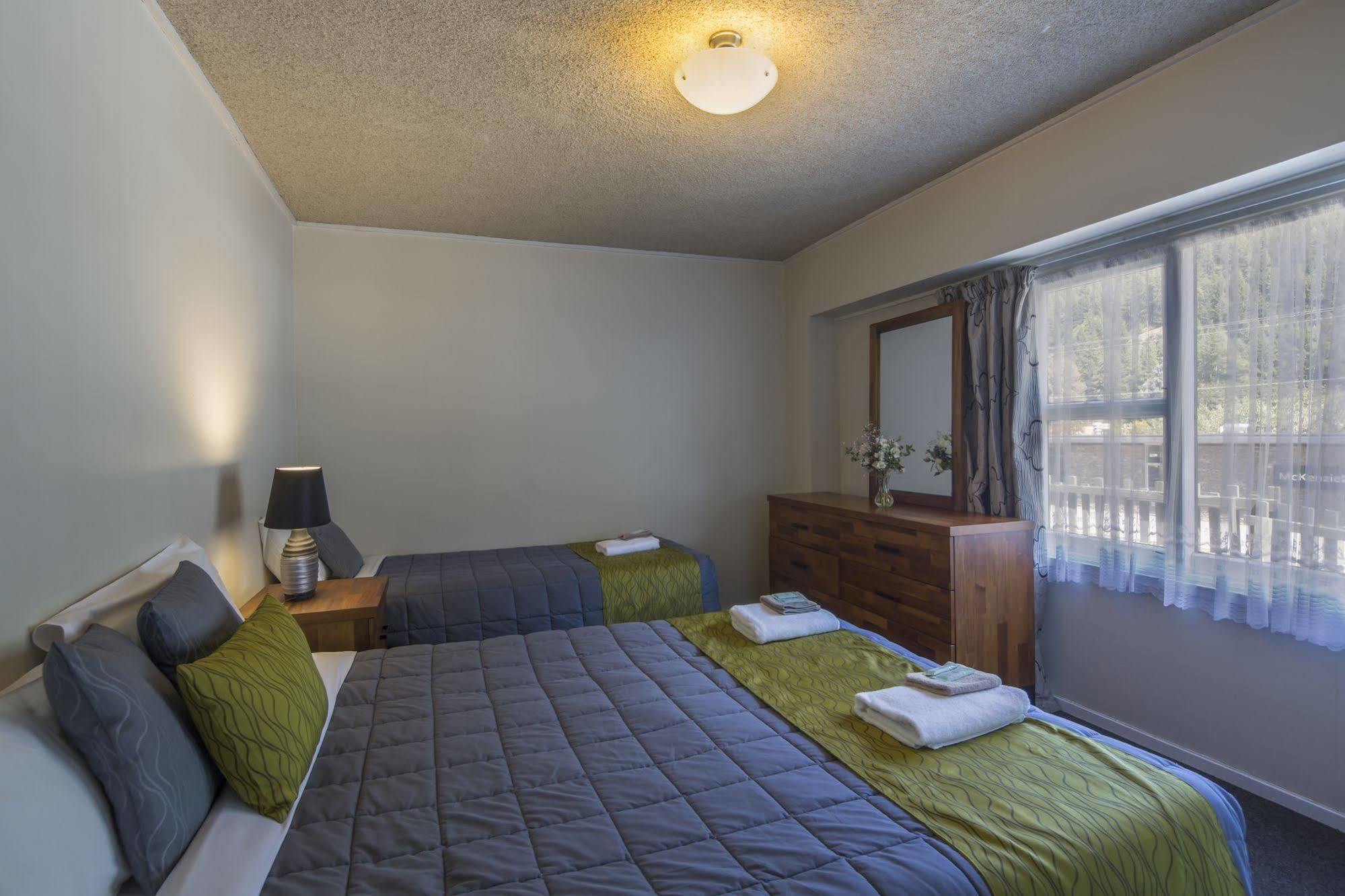 קווינסטאון Abba Court Motel מראה חיצוני תמונה